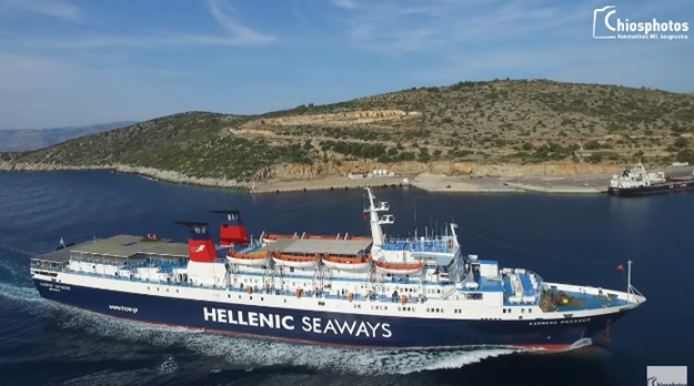 image Δείτε την καταπληκτική μανούβρα του «express Πήγασος» στο λιμάνι των Μεστών Χίου!(video)
