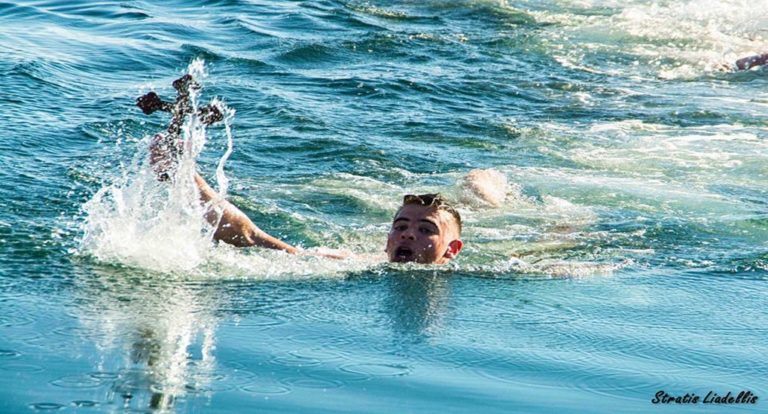 image Ο Αγιασμός των Υδάτων στην Ν. Κούταλη με τον φωτογραφικό φακό του Στρατή Λιαδέλλη (φωτορεπορτάζ)