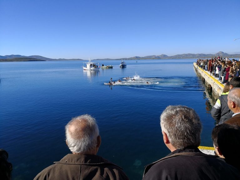 image Με κάθε επισημότητα ο Καθαγιασμός των υδάτων στο Μούδρο.(φωτο)