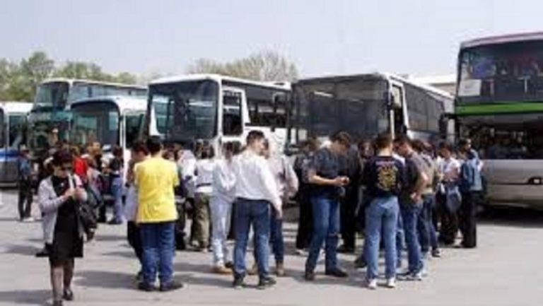 image Όλα όσα αλλάζουν με τις σχολικές εκδρομές – Πώς θα πηγαίνουν οι μαθητές