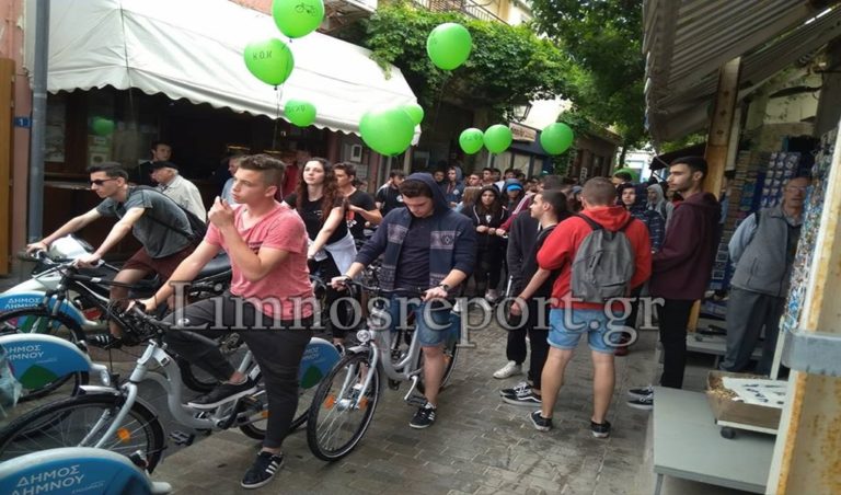 image Ορθοπεταλιές και μπαλόνια από το Γενικό Λύκειο Μύρινας υπο βρόχη (φωτο)