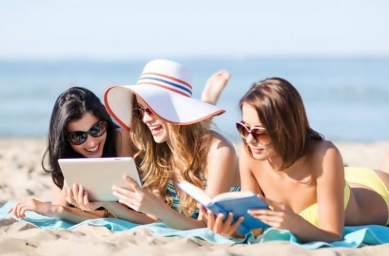 image Τουρισμός «για κλάματα»: «Απαγορεύστε τα AirBnb γιατί καταστρεφόμαστε!» λένε οι ξενοδόχοι