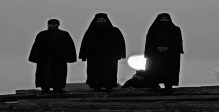 image Το Άγιο Όρος όταν «αποκαλύπτει» και όταν «αποκαλύπτεται»