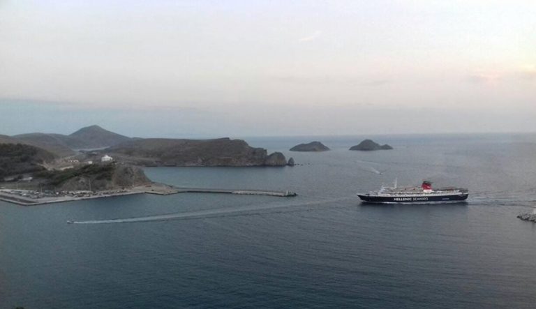 image Νέα 24ωρη απεργία της ΠΝΟ και αύριο Τρίτη – Δεμένα τα πλοία στα λιμάνια