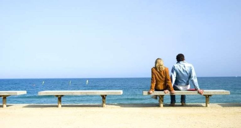 image Η θέα της θάλασσας καταπολεμά το άγχος και το στρες
