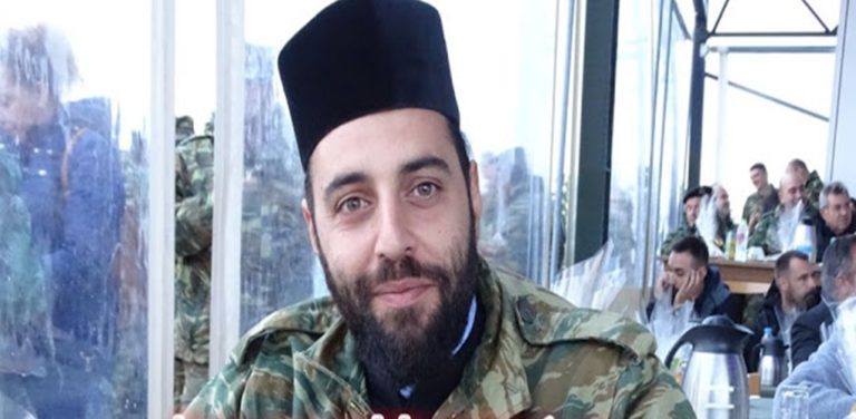 image Ηγούμενος Μοναστηριού στο “χακί”