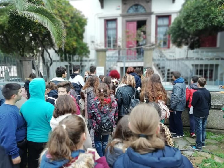 image Γυμνάσιο Μούδρου: Γιατί οι εκπαιδευτικοί περίπατοι πρέπει να έχουν νόημα και περιεχόμενο. (φωτο)