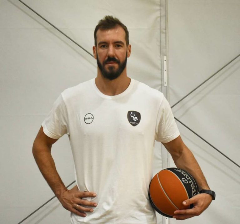 image Το τρυφερό μήνυμα για τα γενέθλια του Δημήτρη Χαριτόπουλου από τη σύζυγο του.(βιντεο)