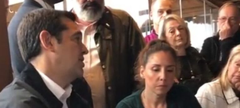 image Πάγωσαν με την ατάκα Τσίπρα στο Μάτι: Και να έπαιρνες 2.000 ευρώ θα τα σπατάλαγες…[βίντεο]