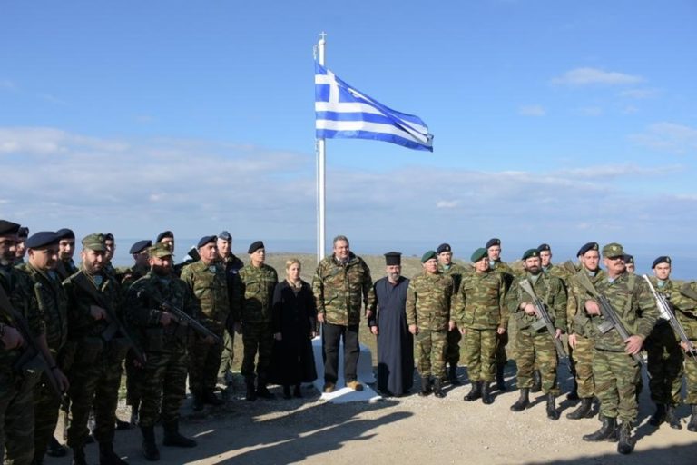 image Περιοδεία Καμμένου σε μονάδες στη Σαμοθράκη, τη Θάσο και τον Άγιο Ευστράτιο (Βίντεο-φωτο)