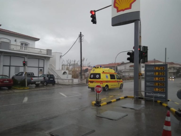 image Σφοδρή σύγκρουση….ευτυχώς μόνο με υλικές ζημίες….