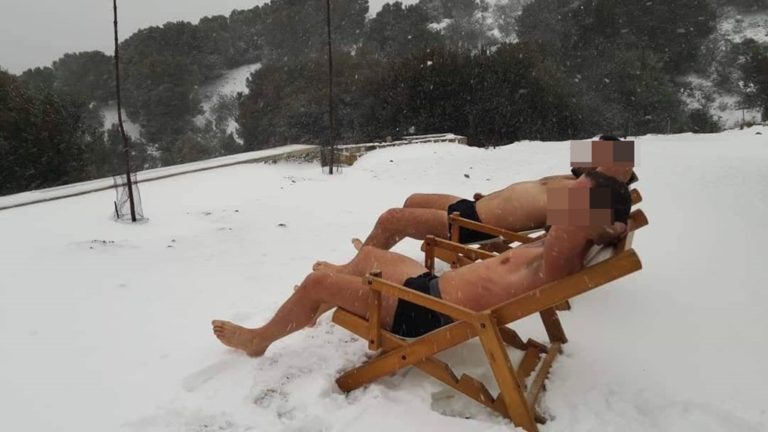 image Λήμνος: Δεν τους πτοούν ούτε τα χιόνια!!!