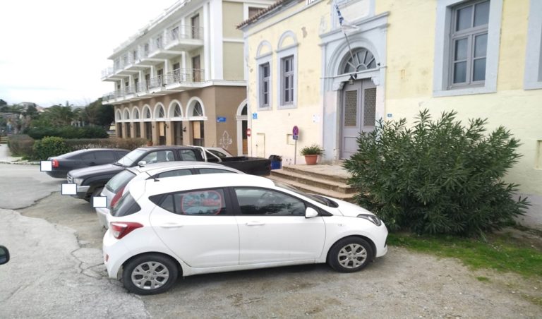 image Λήμνος: Απαγορεύεται η στάθμευση στο Παντελίδειο – Μηδενική ανοχή μπροστά στην ασφάλεια των φοιτητών.