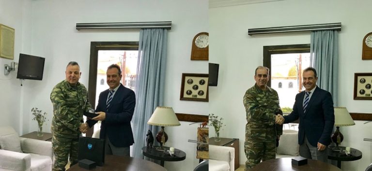 image Ο Απερχόμενος και ο νέος  Διοικητής της 88 Σ.ΔΙ επισκέφτηκαν τον Έπαρχο Λήμνου