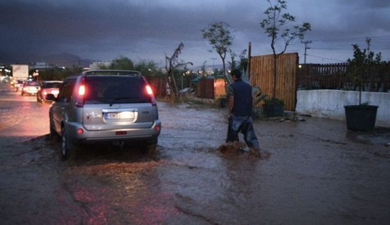 image Κακοκαιρία Byron: Μήνυμα του 112 στην Ανατολική Μάνη και στον δήμο Ευρώτα για έντονες βροχές και κατολισθήσεις