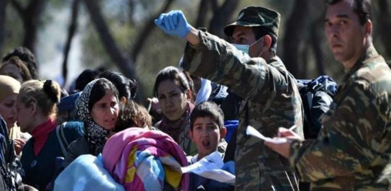 image Εντολή Στεφανή για φιλοξενία μεταναστών σε εν ενεργεία στρατόπεδα στα νησιά του Αιγαίου;;;