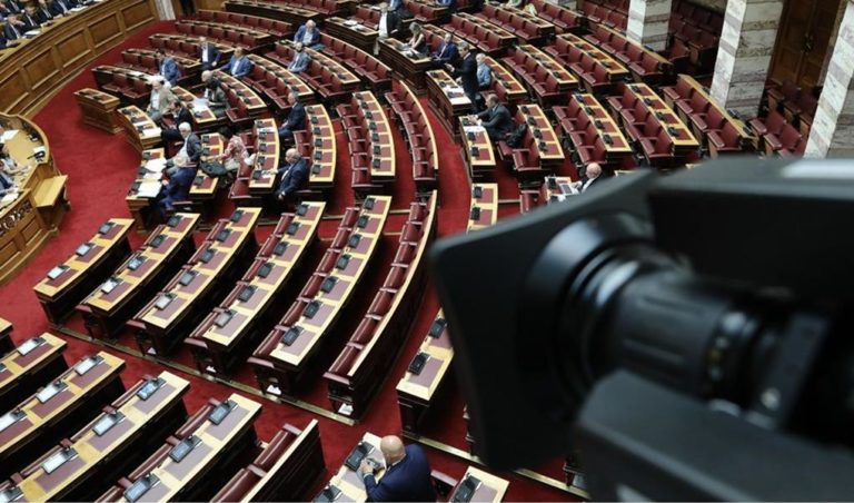 image Σήμερα στη βουλή η ψήφιση της ελληνο-γαλλικής συμφωνίας -Σκληρό ροκ με τον ΣΥΡΙΖΑ που καταψηφίζει