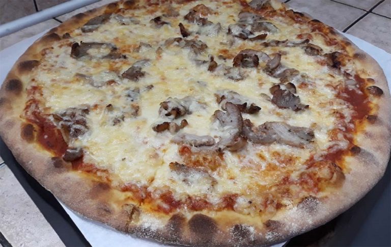 image Πιτσαρία ΜΑΣΤΕΡ : Νέα γεύση …..πίτσα γύρος!