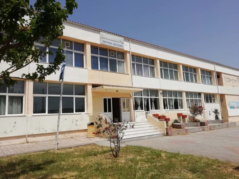 image Επίκαιρο άρθρο του Κώστα Σκούρα για τις κάμερες στα σχολεία