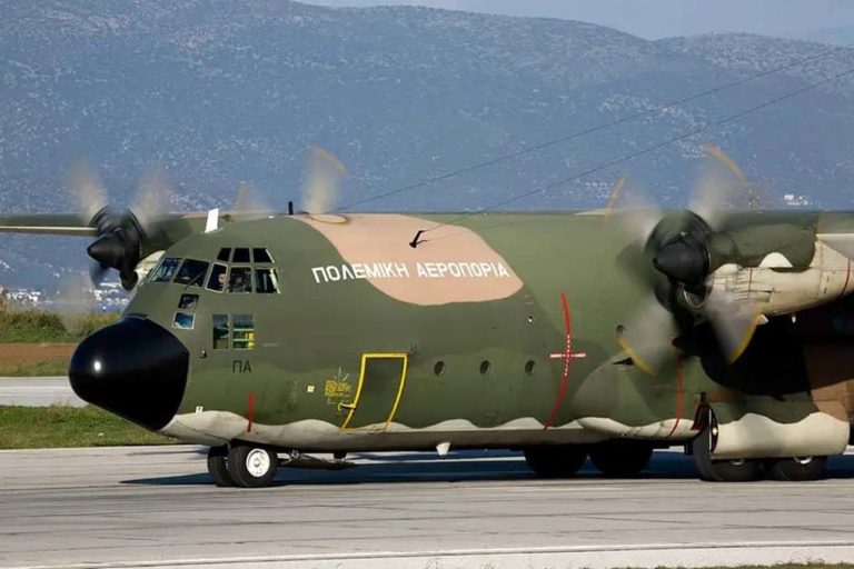 image Στις 9:30 φεύγει το C-130 με την ανθρωπιστική βοήθεια για τη Γάζα