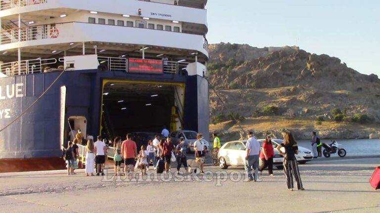 image Ακτοπλοϊκή επιβατική κίνηση Ιουλίου, μια από τα ίδια με πέρυσι. Αποβιβάστηκαν 31.755 επιβάτες.