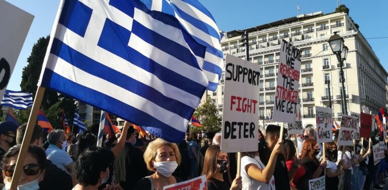 image Αρμένιοι στο Σύνταγμα: Ενώμενοι με Ελλάδα στον πόλεμο που μας κήρυξαν Τουρκία και Αζερμπαϊτζάν (βίντεο-φωτο)