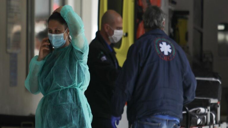 image Κορωνοϊός: Κατέληξε 52χρονη στον «Ευαγγελισμό» -Στους 302 οι νεκροί της πανδημίας στην Ελλάδα