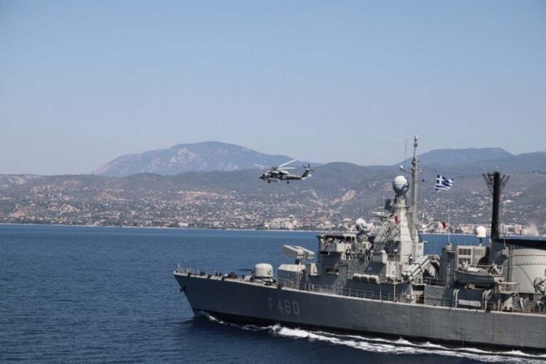 image Στην αντεπίθεση η Αθήνα: Με αντί-Navtex απαντά η Ελλάδα στην τουρκική προκλητικότητα με το Oruc Reis