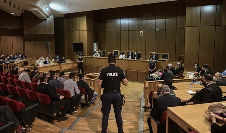 image Ισόβια για Ρουπακιά και 13 χρόνια φυλακή στο Διευθυντήριο