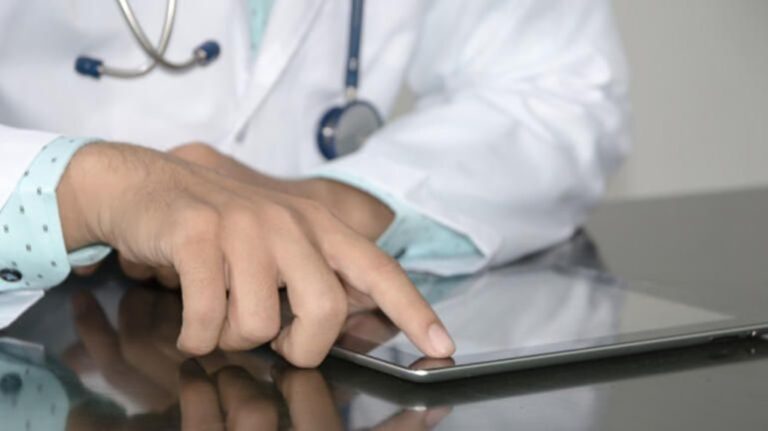 image Δωρεάν τεστ ΠΑΠ (Πρόληψη καρκίνου της μήτρας) – Πως κλείνεις ραντεβού για εξετάσεις