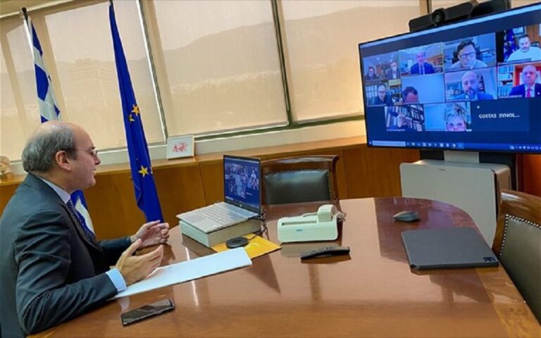 image ΥΠΕΝ: Νέο νομοθετικό πλαίσιο και άμεση καταγραφή για τα ετοιμόρροπα κτήρια