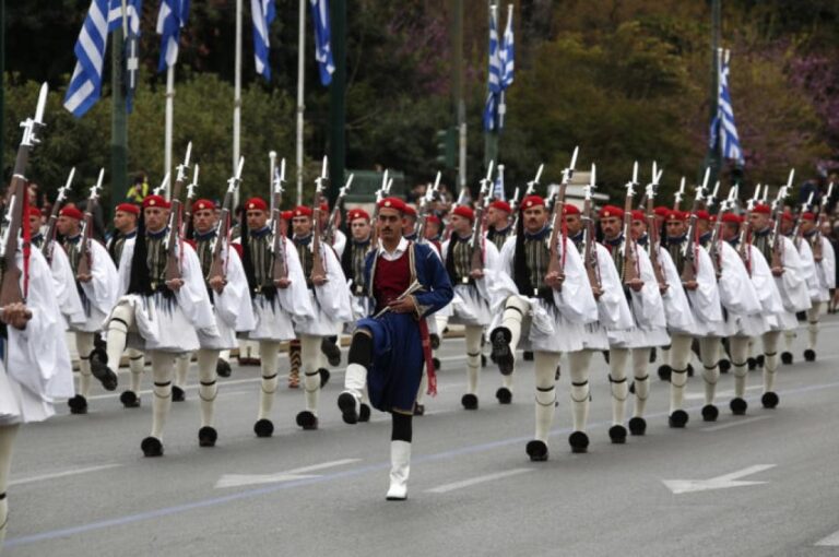 image Στην Αθήνα για την 25η Μαρτίου ο Ρώσος πρωθυπουργός Μισούστιν – Μαζί με Μακρόν και Κάρολο