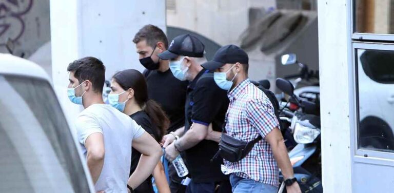 image Πέτρος Φιλιππίδης: Πρώτη νύχτα σε καραντίνα στις φυλακές -«Δεν είμαι καλά. Δεν περίμενα ποτέ να καταλήξω στη φυλακή».