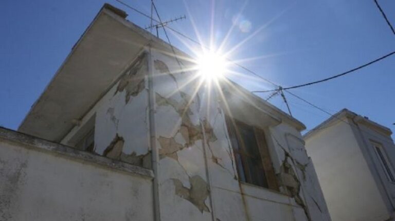 image Κρήτη: 772 σπίτια μη κατοικήσιμα μετά τον σεισμό