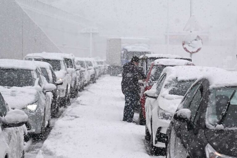 image Αποζημίωση 2.000 ευρώ σε κάθε οδηγό που εγκλωβίστηκε θα δώσει η Αττική Οδός