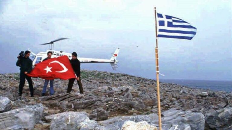 image Ίμια 1996: 25 χρόνια από την μέρα που άνοιξε η «πληγή». Όλο το χρονικό.