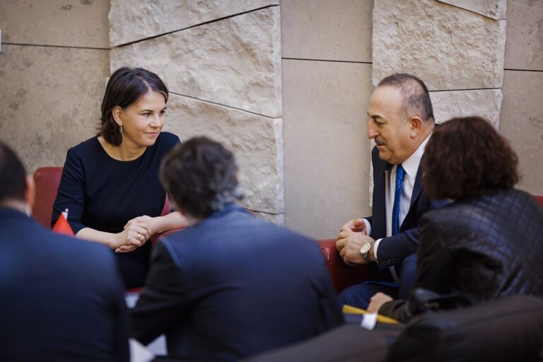 image Το «ευχαριστώ» της Γερμανίδας ΥΠΕΞ στην Τουρκία για τη «συμβολή» στο ουκρανικό