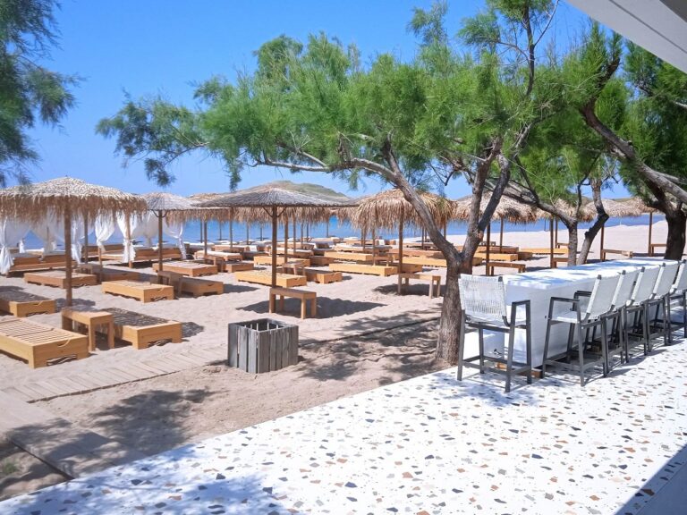 image Amorosso Beach Bar-Παραλία Πλατύ…..Luxury απόλαυση !