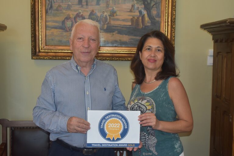 image Οι Ολλανδοί ψηφίζουν Σάμο! Golden Travel Destination Award!