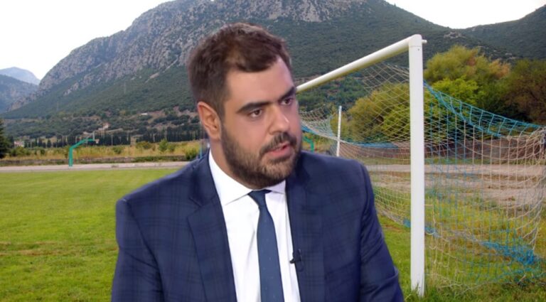 image “Αυτογκόλ” στην Σάμο η Ν.Δ. Ο Μαρινάκης έδιωξε από συγκέντρωση Αντιπεριφερειάρχες του Μουτζούρη.