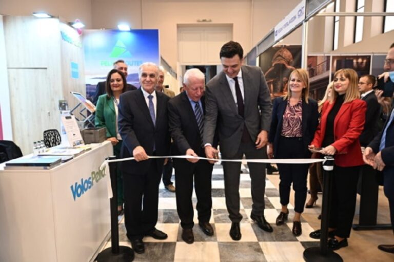 image Βασίλης Κικίλιας: «Η επιμήκυνση της τουριστικής περιόδου έγινε πράξη και στην Αθήνα»