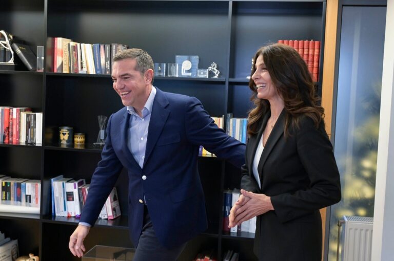 image Η Πόπη Τσαπανίδου είναι η νέα εκπροσώπος τύπου του ΣΥΡΙΖΑ. Τι έγραψε ο Αλέξης Τσίπρας.