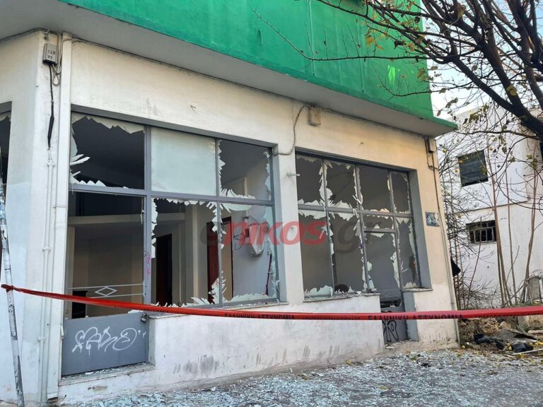 image Έκρηξη στο Μαρούσι: «Γυαλιά – καρφιά» η περιοχή γύρω από τον σύνδεσμο φιλάθλων του Παναθηναϊκού.