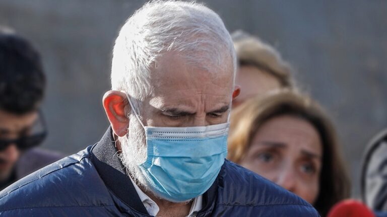 image Πέτρος Φιλιππίδης: Ολόκληρη η πρόταση της εισαγγελέως – Ένοχος για τις δύο απόπειρες βιασμού, αθώος για τον βιασμό κατ’ εξακολούθηση.