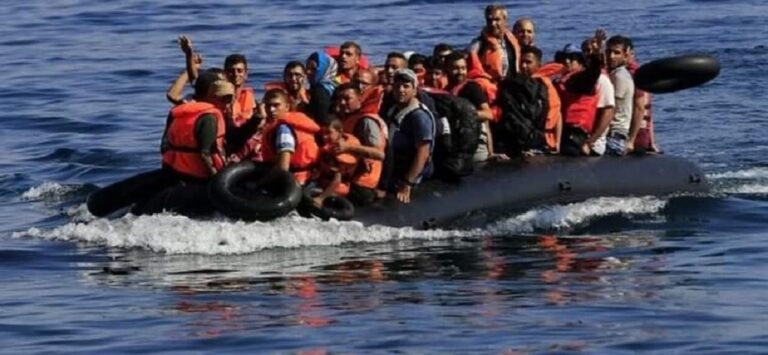 image Σάμος: Αυξάνεται καθημερινά η πίεση στα σύνορα – Συνελήφθη διακινητής μεταναστών που συνομιλούσε με τους δουλεμπόρους
