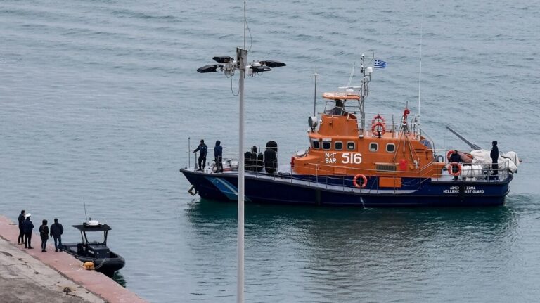 image Πτώση Phantom: Συνεχίζονται για τρίτη ημέρα οι έρευνες – Αγωνία για τον κυβερνήτη