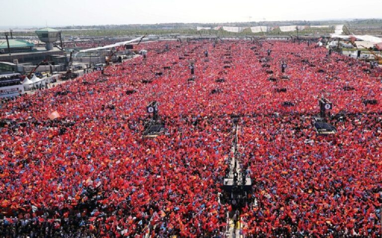 image Τουρκία: Άνοιξαν οι κάλπες για τις πιο κρίσιμες εκλογές – Η μάχη Ερντογάν – Κιλιτσντάρογλου