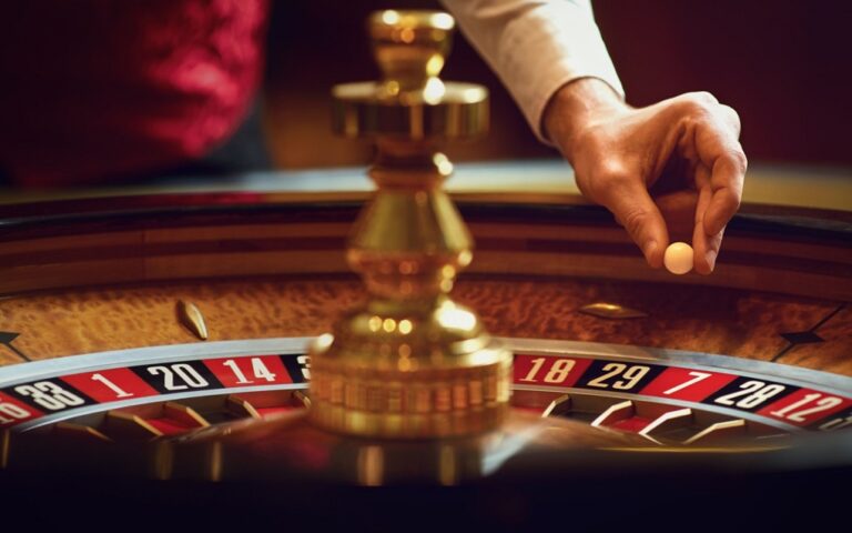 image Παίζοντας σε online casino στη Λήμνο από την άνεση του σπιτιού.