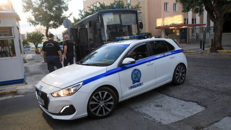 image Στην φυλακή ο 24χρονος που μαχαίρωσε 37χρονο έξω από νυχτερινό μαγαζί στο Περιστέρι