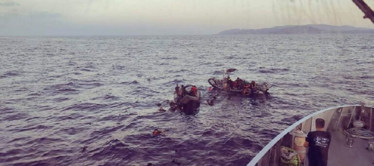 image Λέσβος : Διάσωση άλλων 40 μεταναστών, αύξάνονται οι ροές (video)